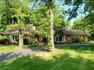 5319 Windridge Dr, Indianapolis, IN 46226