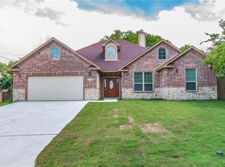 1664 Lyon St, Lancaster, TX 75134