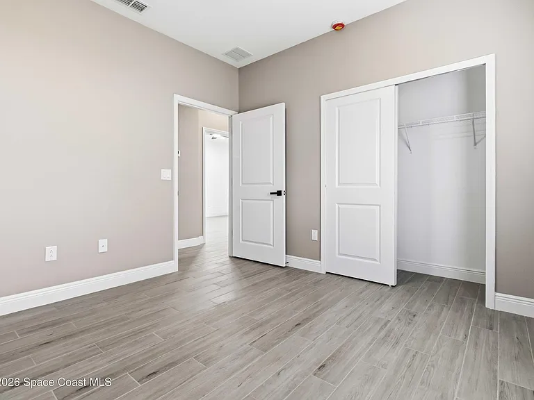 1649 Belem St SE #1649B — Photo 2