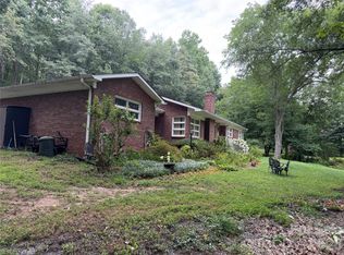 215 Mariposa Rd, Stanley, NC 28164