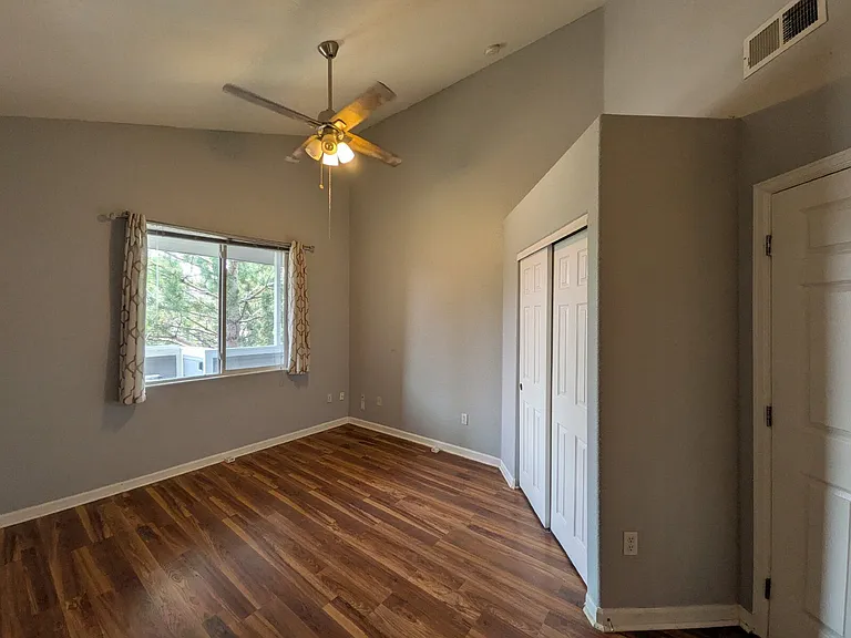 1049 S Walden Way #259 — Photo 6