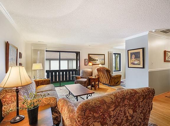 5th image of 8216 Holly Ct #17C