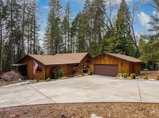 14592 Little Hill Ln, Grass Valley, CA 95945