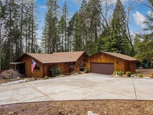 14592 Little Hill Ln, Grass Valley, CA 95945