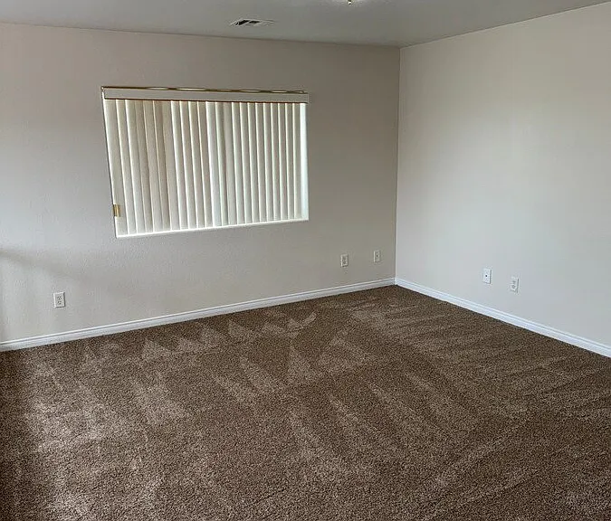 8475 Regal Hills Ct — Photo 26