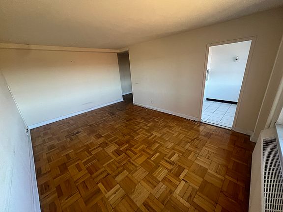 3rd image of 189-02 64th Ave #11L