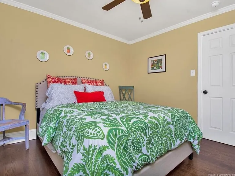 1021 Belmont Ave — Photo 15