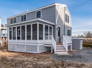 4 G St, Newburyport, MA 01950