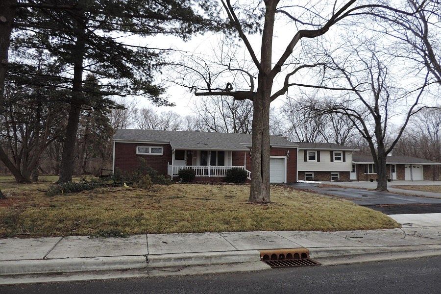 1st image of 118 E 73rd Ave