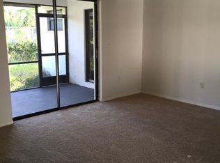 10520 NW 41st St, Coral Springs, FL 33065