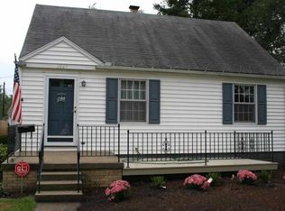 2029 Riverside Dr, South Bend, IN 46616