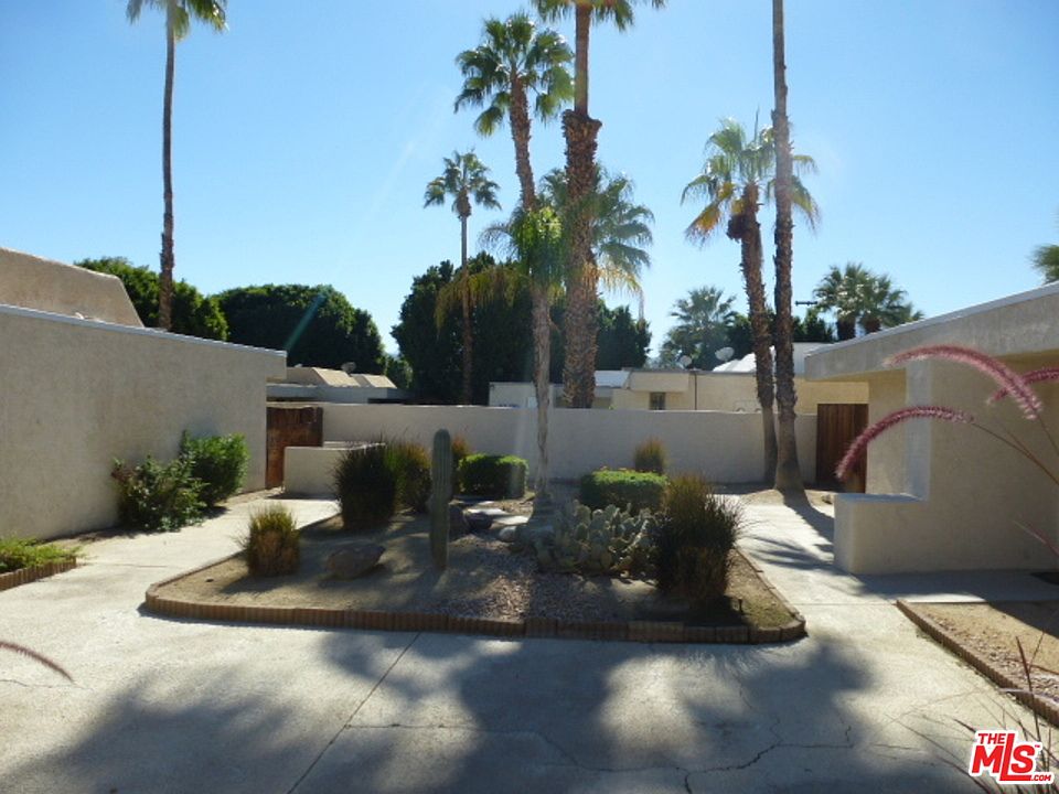 2nd image of 311 N Saturmino Dr