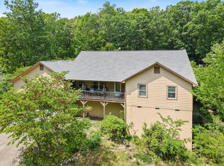 798 Deerfield Ln NW, Sugar valley, GA 30746
