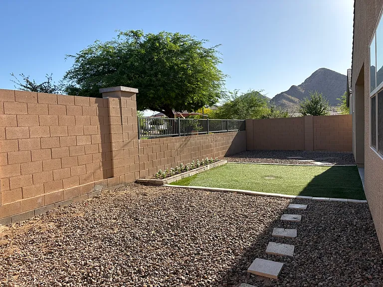 4251 W Dayflower Dr — Photo 17