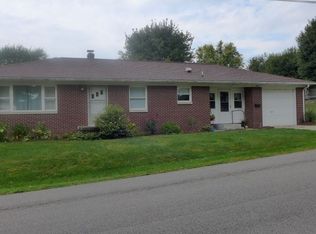 216 N Cherry St, Huntingburg, IN 47542