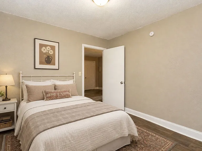 387 Alice Dr #C — Photo 5