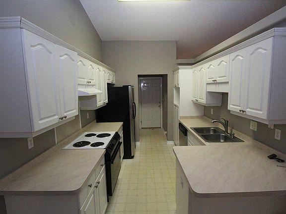 5th image of 5176 Westport Dr