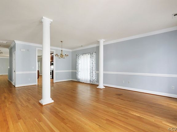 4th image of 11743 Village Garden Ct