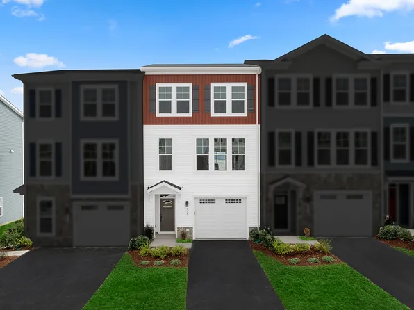 119 Checkerspot Way, Lake Frederick, VA 22630
