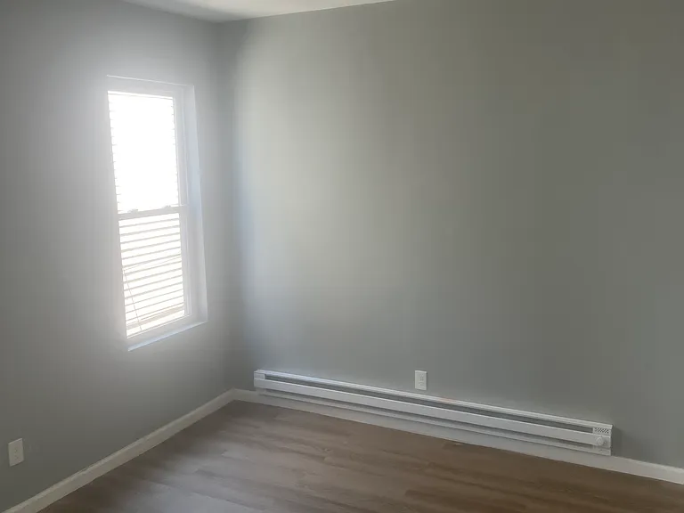 188 Scheerer Ave #2B — photo 5 of 6