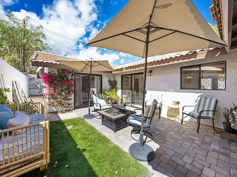 54025 Avenida Alvarado — Photo 26