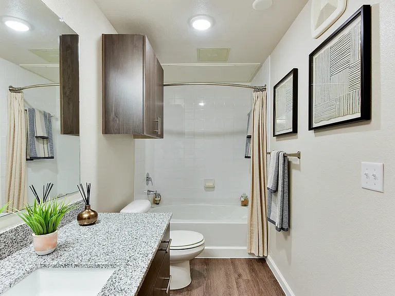 Eastridge — Photo 63