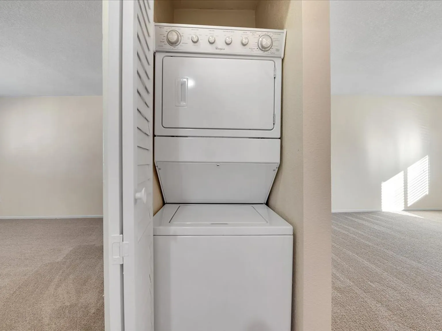 Kenora Terrace Apartments - Spring Valley, CA — Photo 2