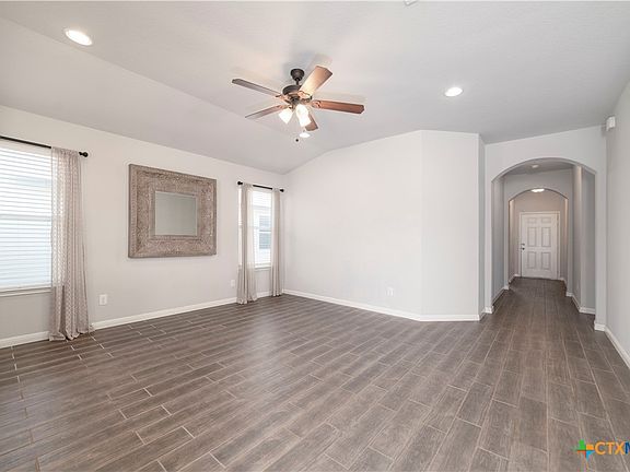 3rd image of 2252 Lighthouse Dr