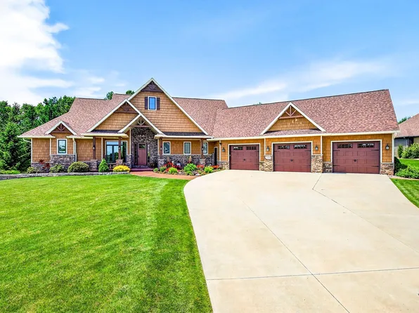 4115 N Birchbark Ct, Appleton, WI 54913