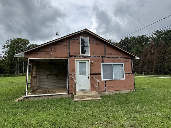 2nd image of 484 Riverside Rd