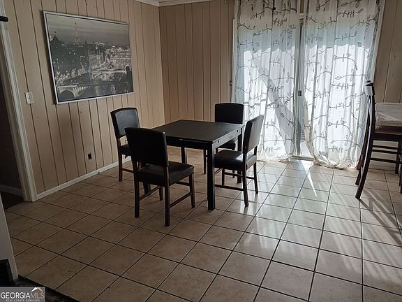 5th image of 2334 Woodcastle Ln