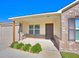 541 SE 7th St, Newcastle, OK 73065