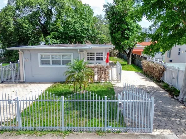 3121-3123 SW 25th Ter, Miami, FL 33133