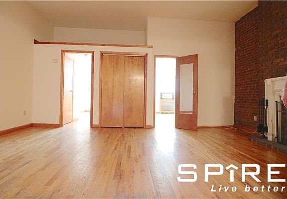 2nd image of 126 W 74th St #3R