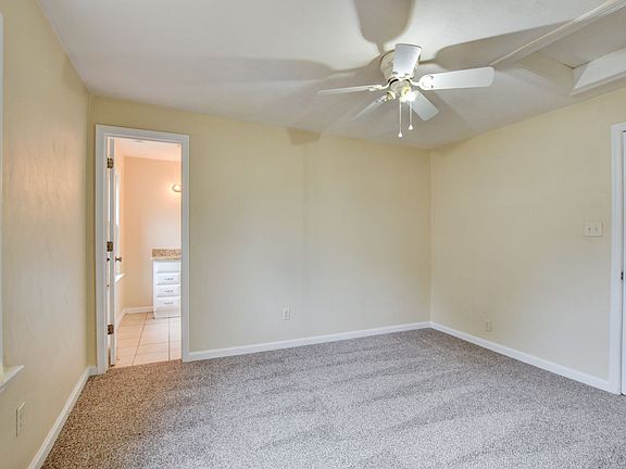 4th image of 2808 Arcadia Ave