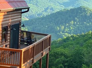 4014 Callalantee Dr, Mountain City, TN 37683