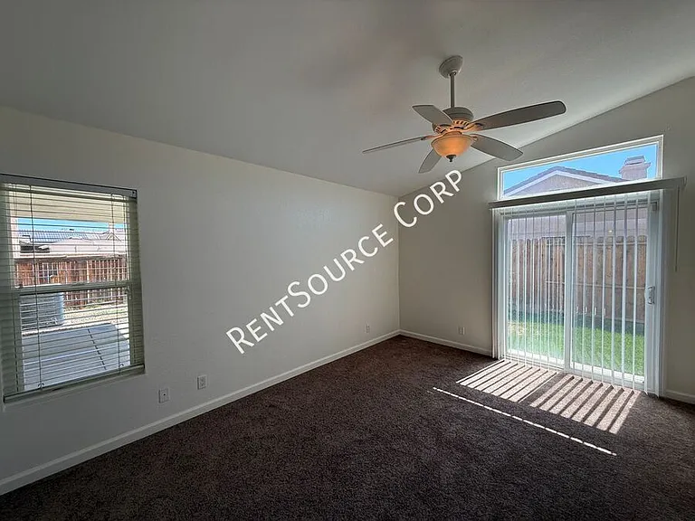 2240 Westpark Dr — Photo 17