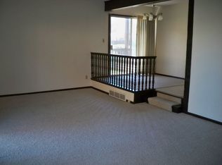 423 W 104th St APT A, Kansas City, MO 64114
