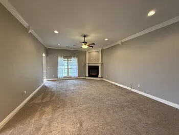 135 Caterpillar Ln — Photo 8