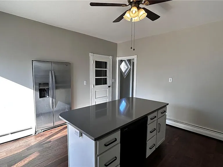 21 Davey Ave — Photo 7
