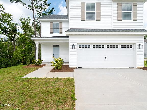 3rd image of 574 Poppleton Drive