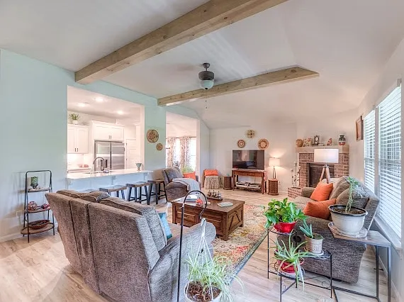 2705 W Madison St — Photo 23