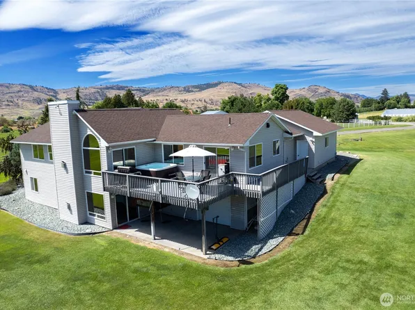 82 Epley Road, Omak, WA 98841