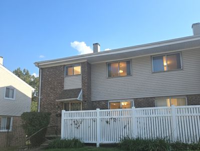 823 White Oak Ln, University Park, IL, 60484