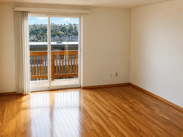 2827 14th Ave W #4 — Photo 31