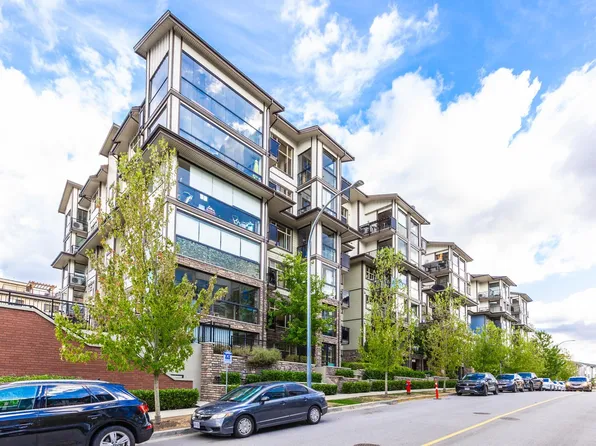 8538 203a St #201, Langley, BC V2Y 3P9