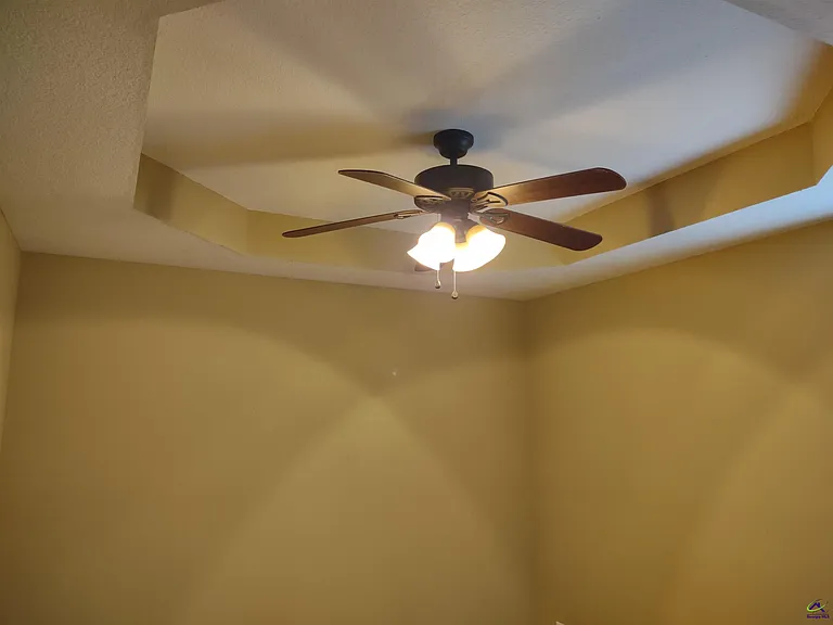 304 S Charity Ln — Photo 12