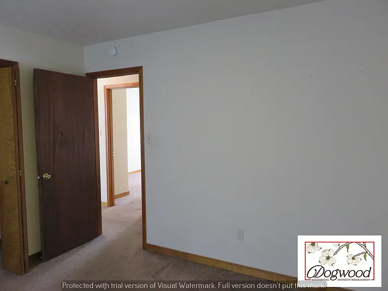 101 N Mapleleaf Ave — Photo 5