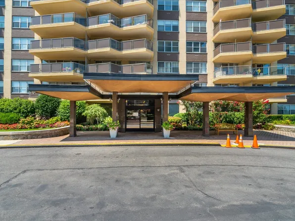 17-85 215th Street image 26 of 47