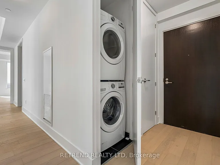 11 Yorkville Ave #5709 — Photo 46